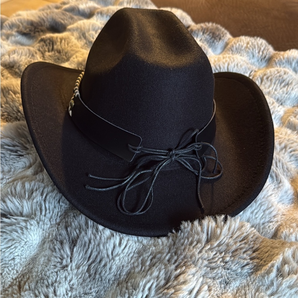 Black Western Cowboy Hat with Bull Headband - Picture 4 of 9